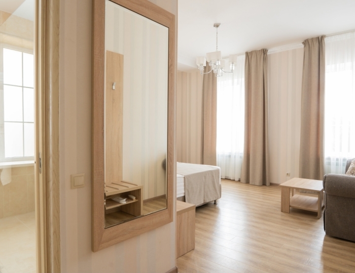 Стандарт Плюс Стандарт Плюс 2-местный - Отель «Дивный Мир Усадьба Шато» Анапа