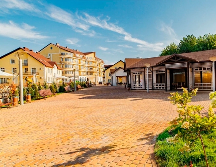 Отель «Дивный Мир Усадьба Шато» Анапа