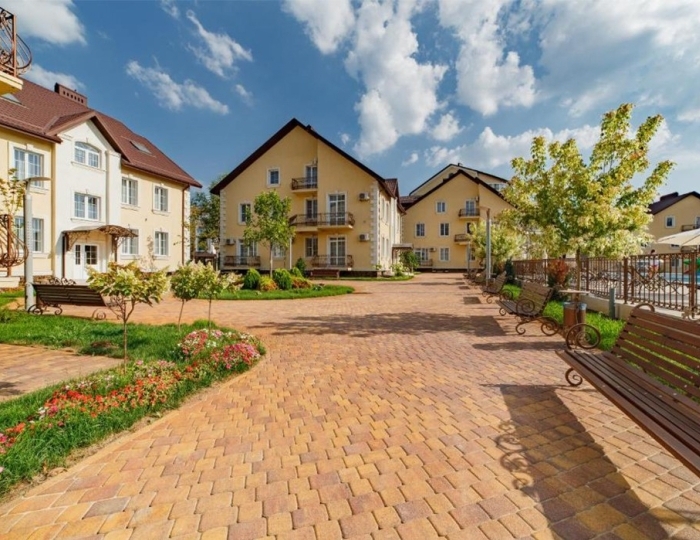 Отель «Дивный Мир Усадьба Шато» Анапа